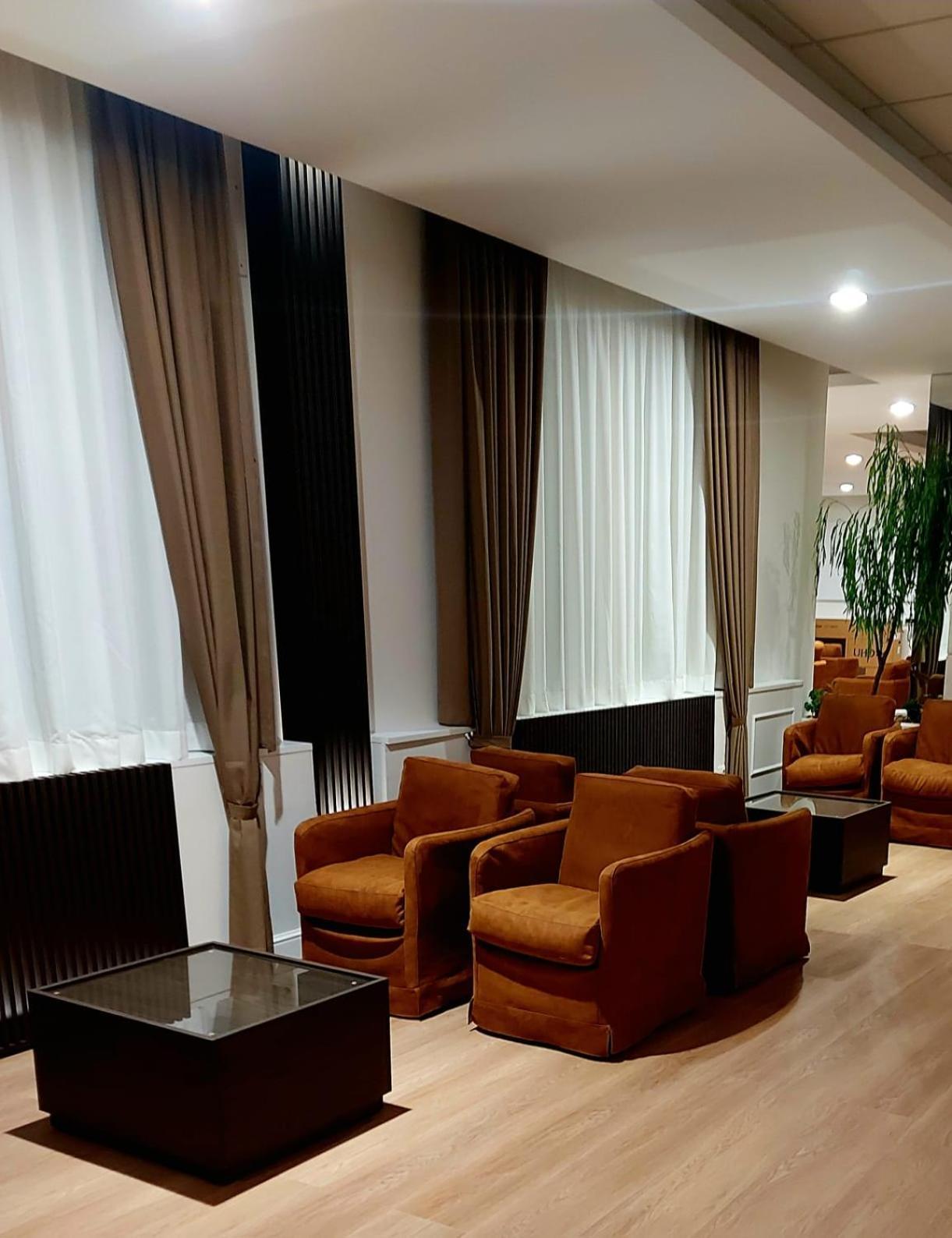 Hotel Meranda Камилятело Силано Екстериор снимка