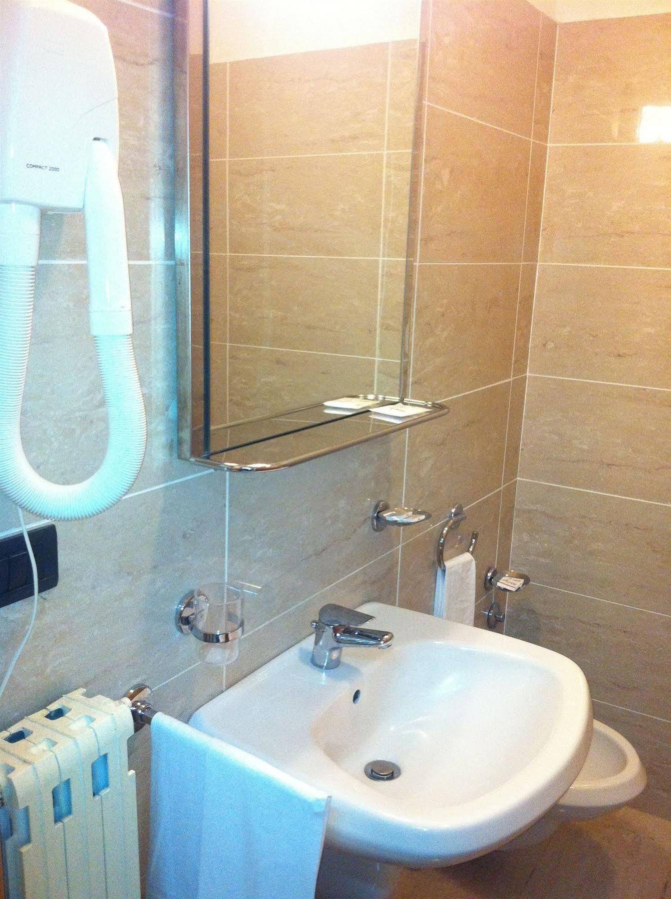 Hotel Meranda Камилятело Силано Екстериор снимка