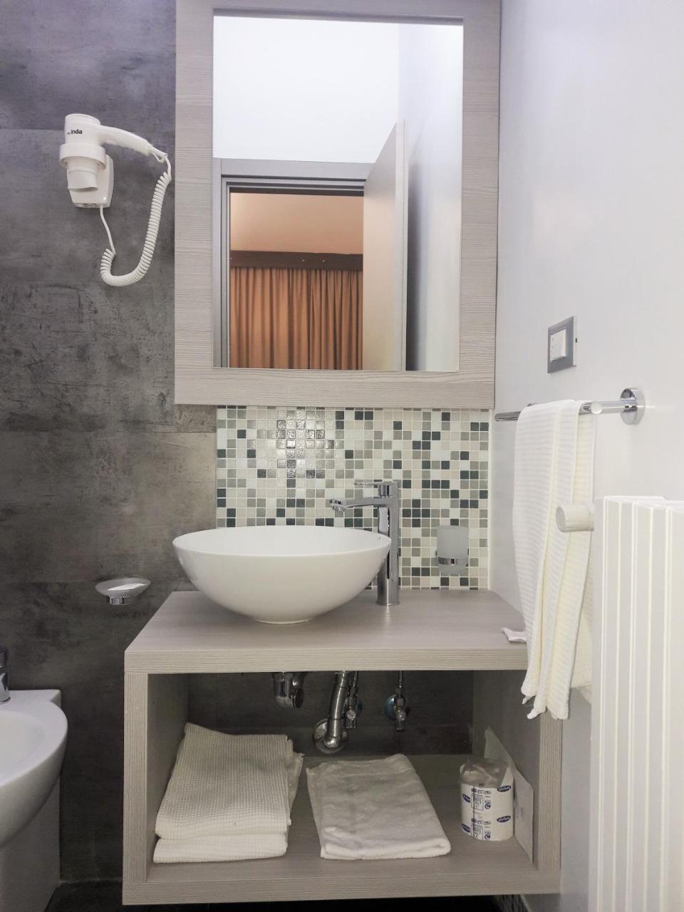 Hotel Meranda Камилятело Силано Екстериор снимка